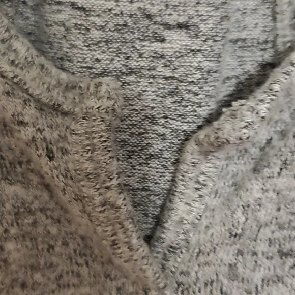 Express One Eleven black and gray razor back crop top - Picture 3 of 5